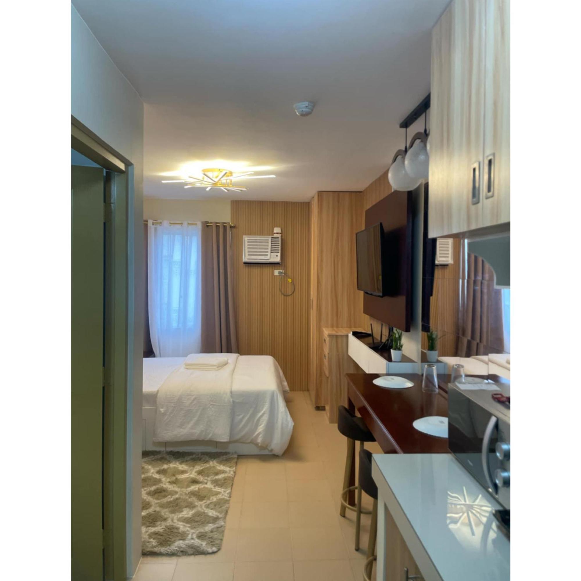 Marina Town Spatial Condominium Dumaguete City Eksteriør bilde